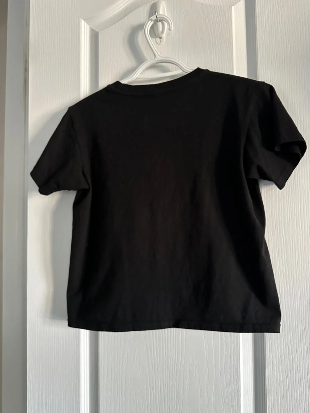 Sabrina Carpenter Black Graphic Tee with Red Logo XS Ptp 17.5” length 19” A0188 - Picture 5 of 5